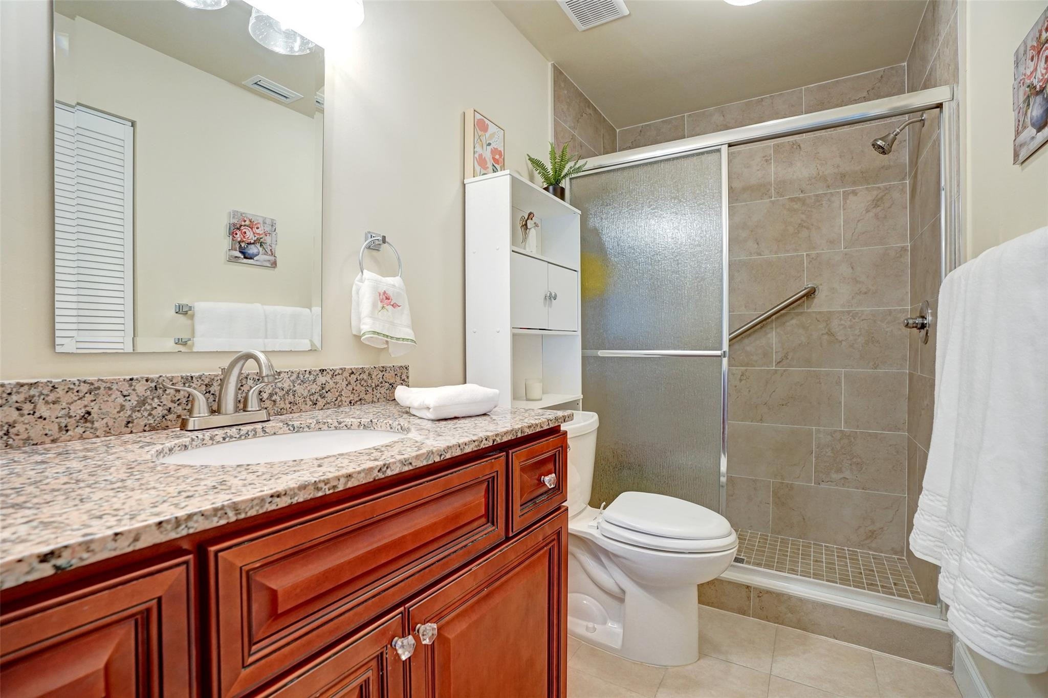 7673 Tahiti Lane 202