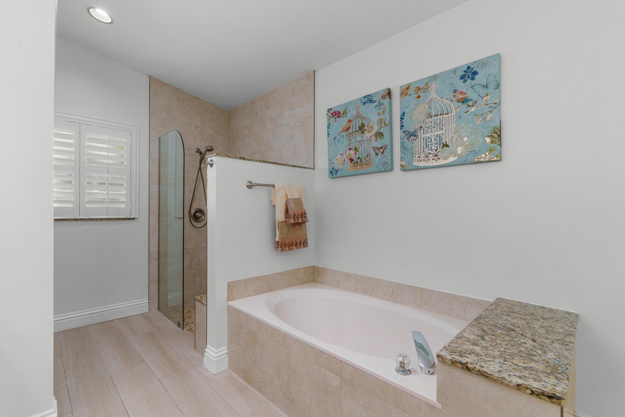 11199 Island Lakes Lane