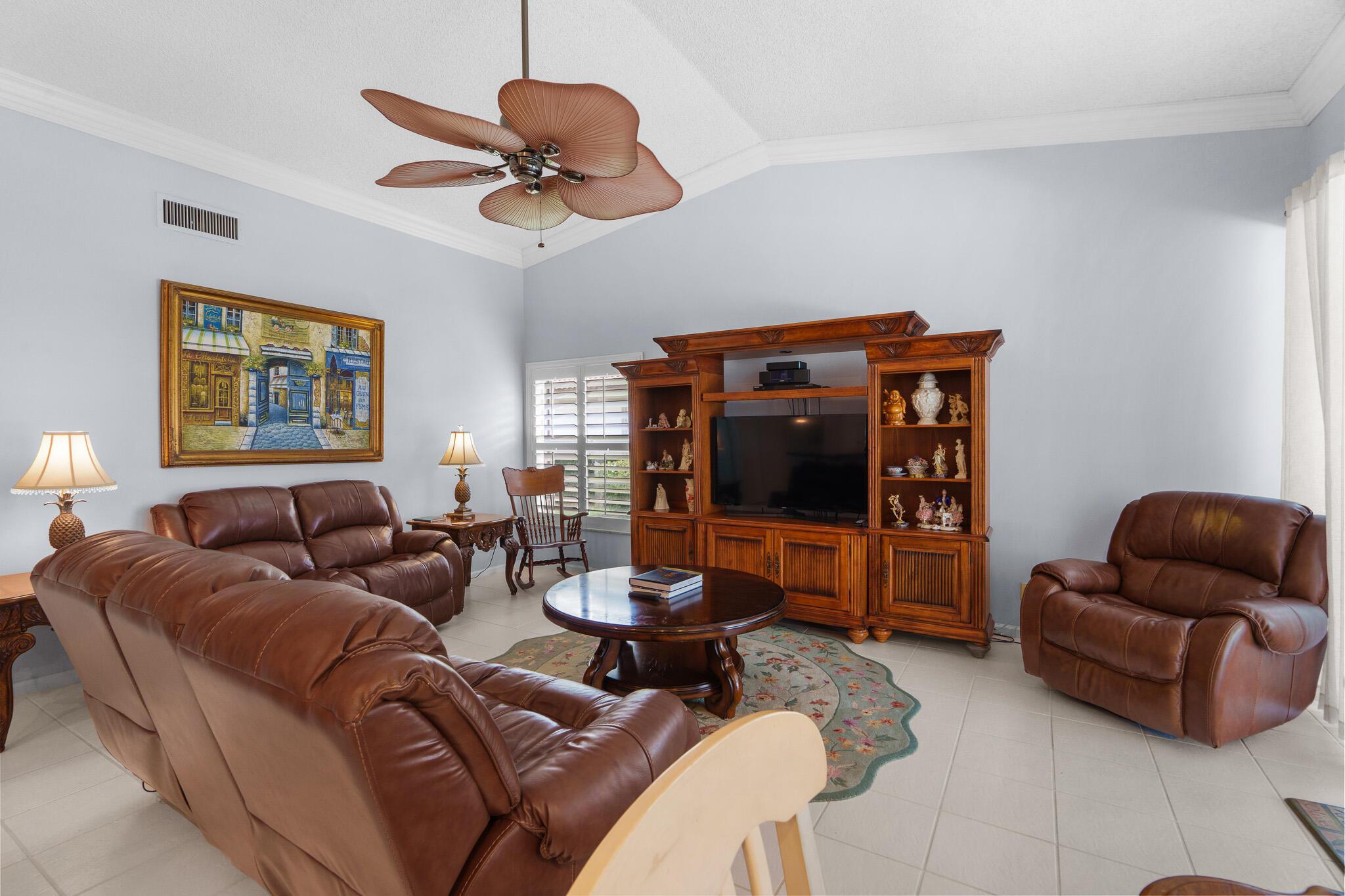 11199 Island Lakes Lane