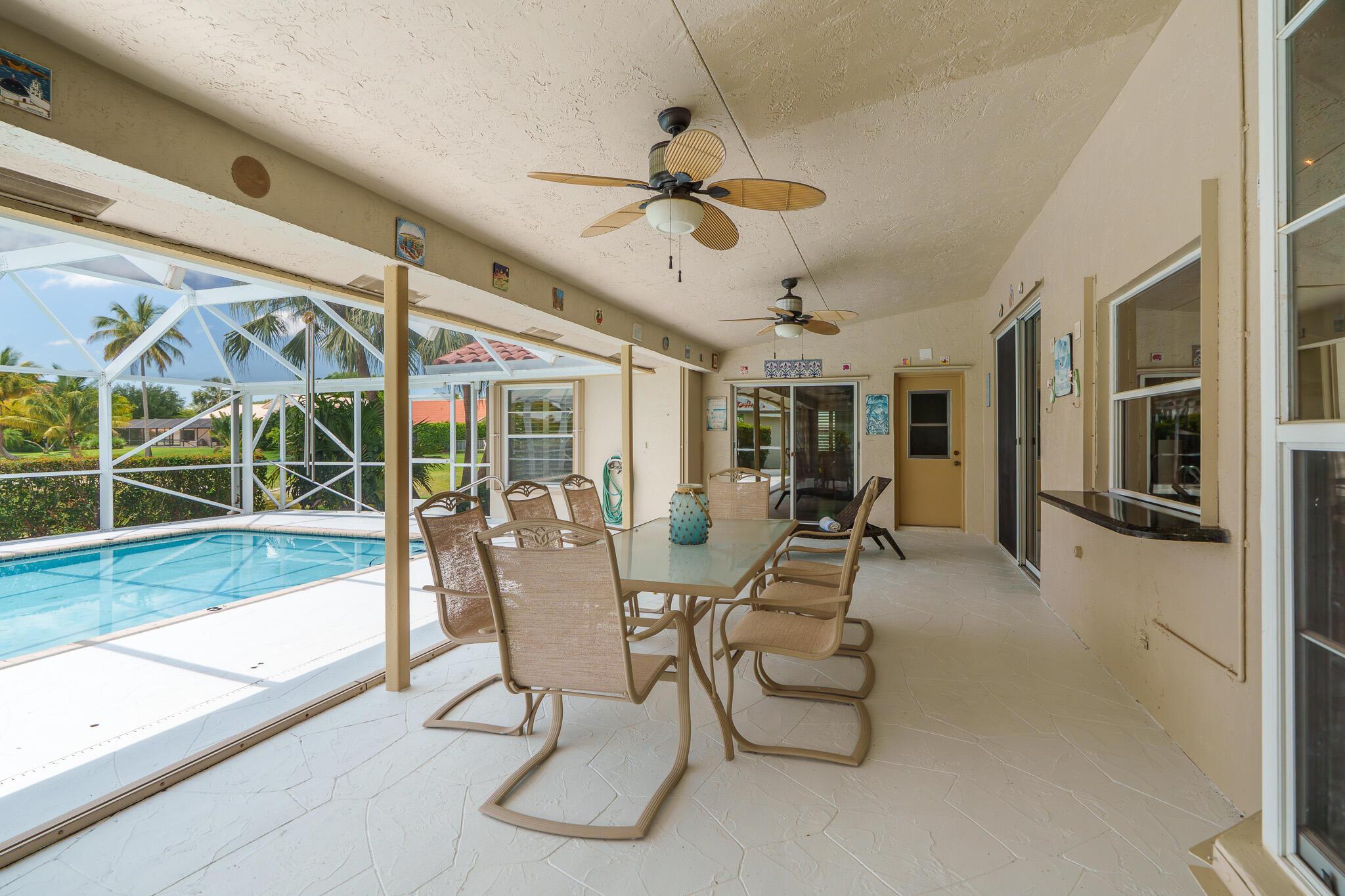 11199 Island Lakes Lane