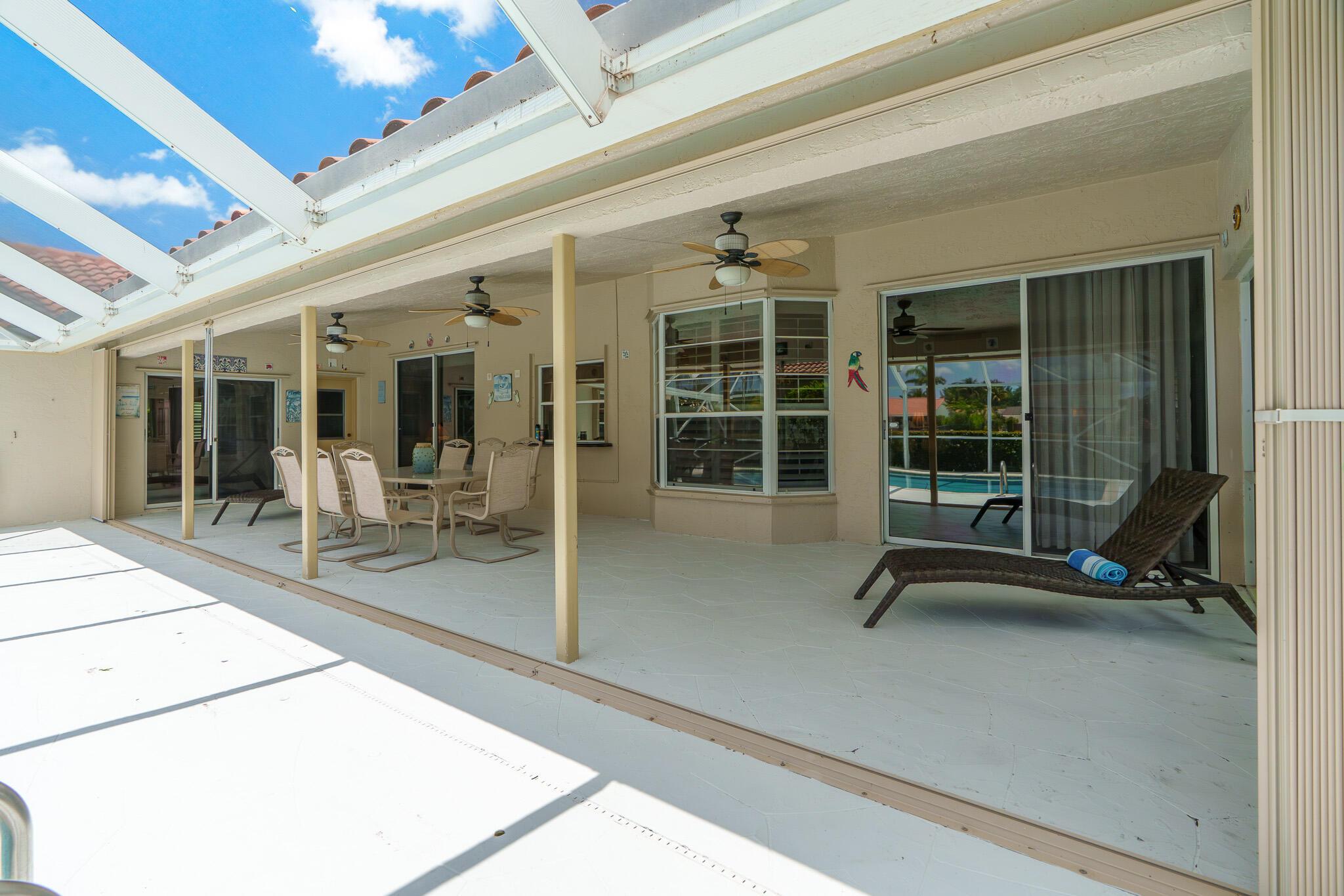 11199 Island Lakes Lane