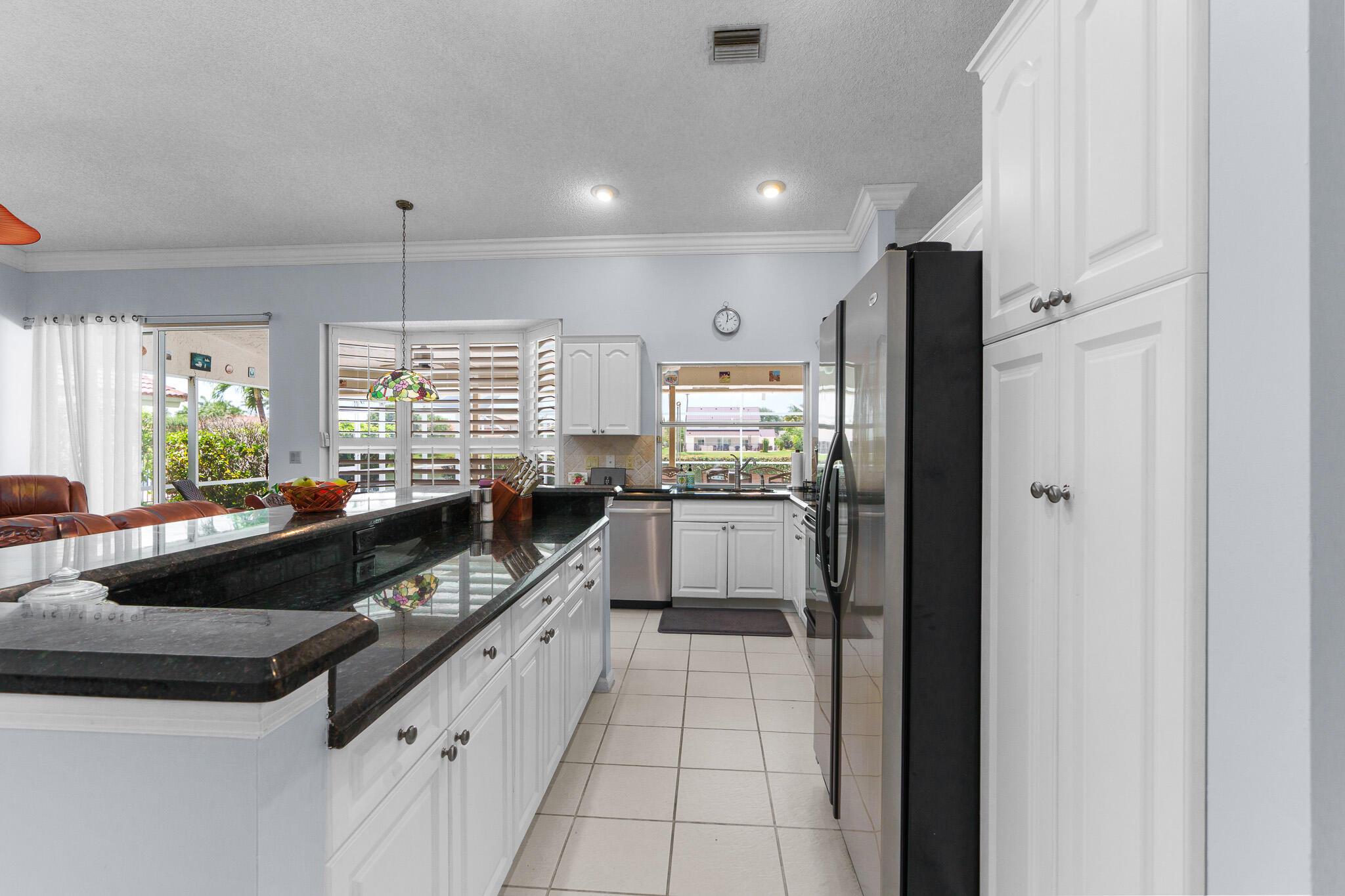 11199 Island Lakes Lane