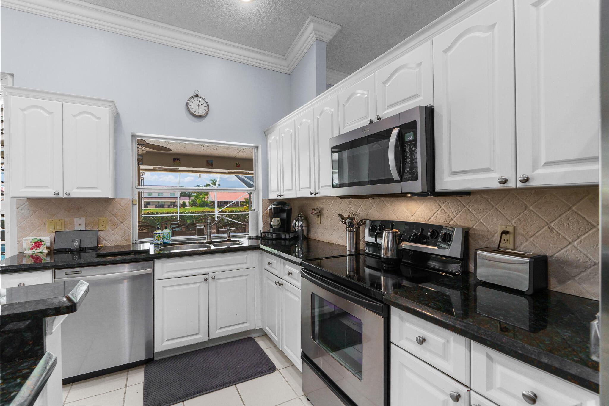 11199 Island Lakes Lane