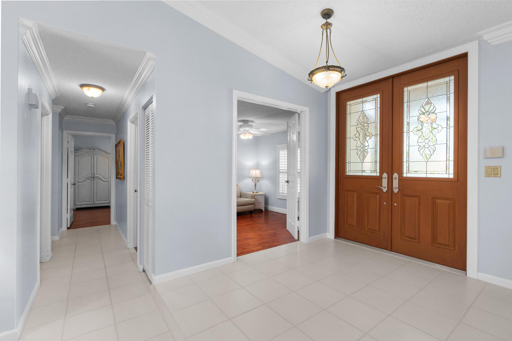 11199 Island Lakes Lane