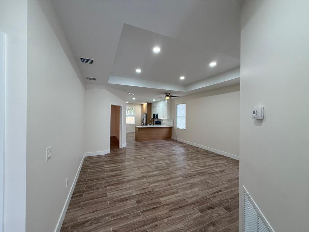 7723 S Haverhill Road