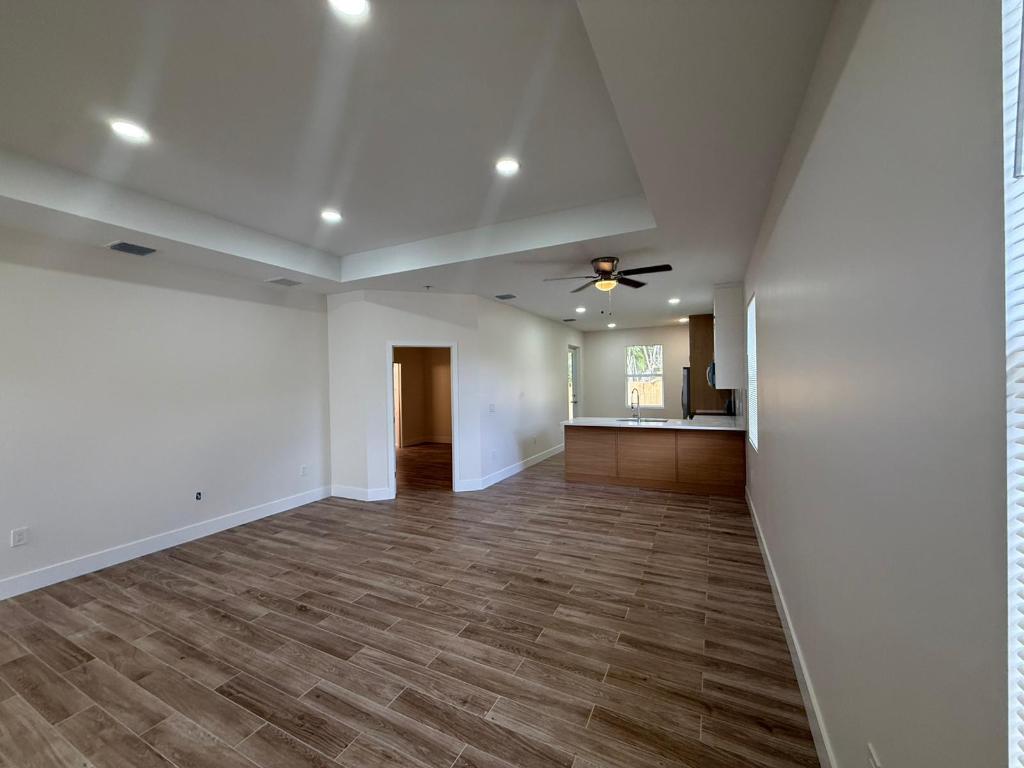 7723 S Haverhill Road