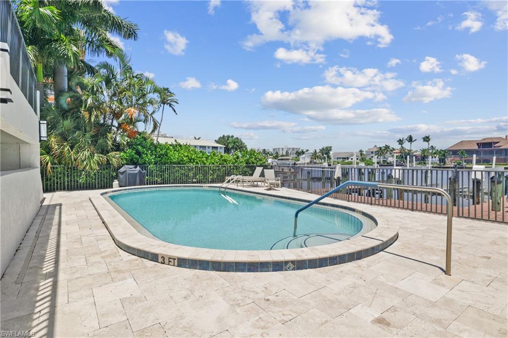 10562 Gulf Shore DR 101/102