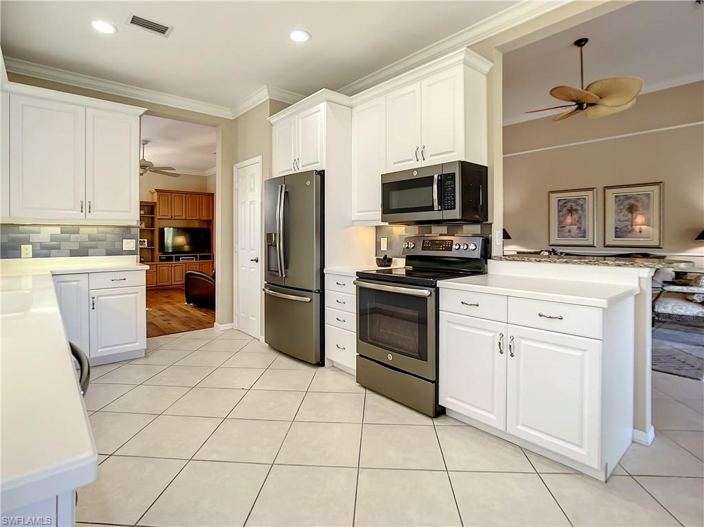 12199 Toscana WAY # 203