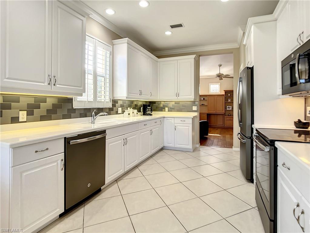 12199 Toscana WAY # 203