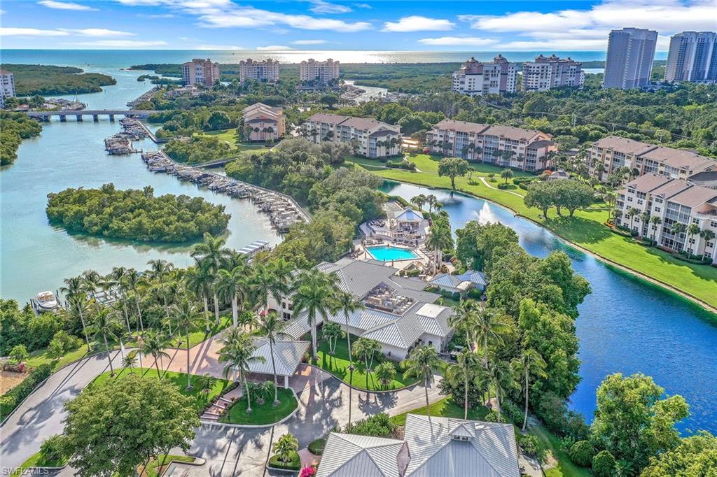 660 Wiggins Bay DR # 21 Unit: B-21