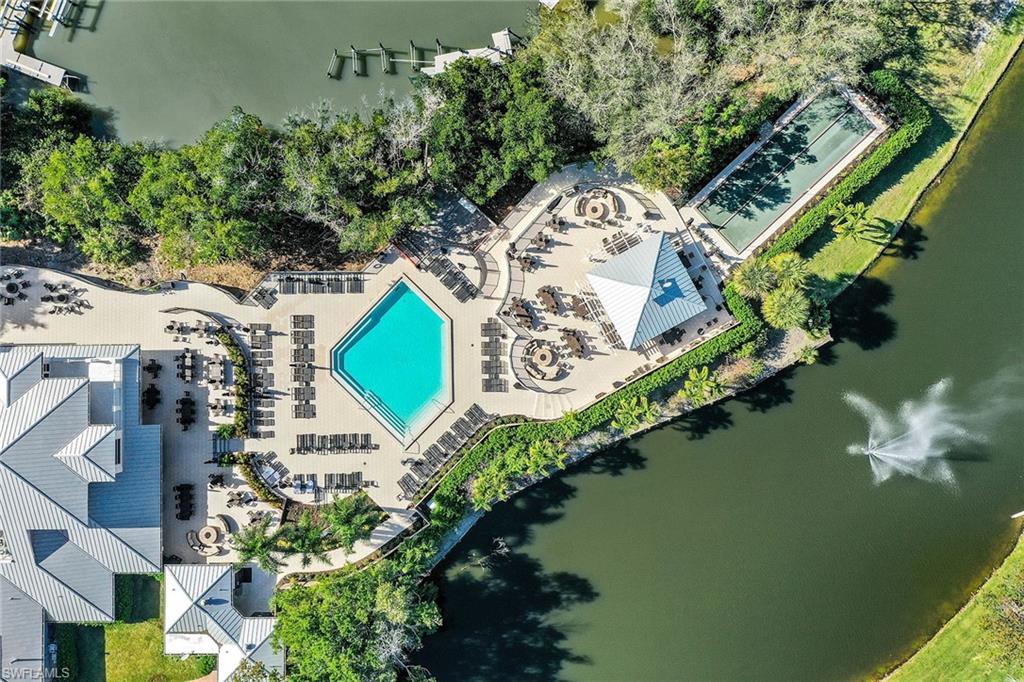 434 Wiggins Lake CT # 201