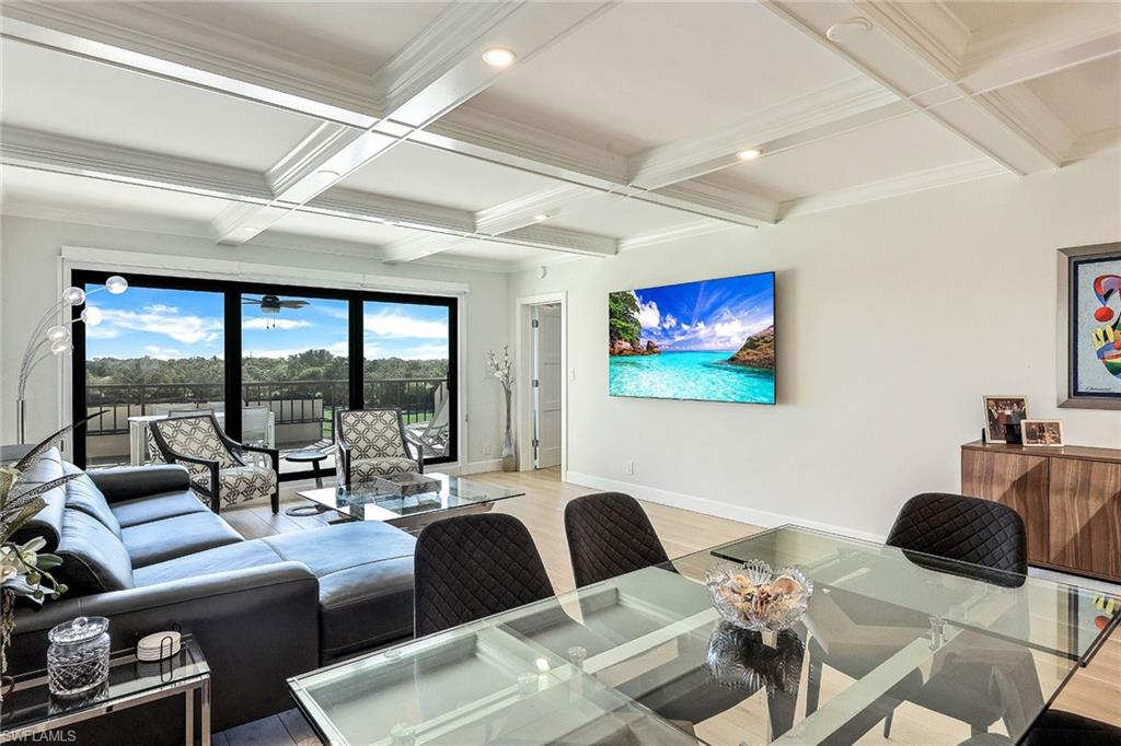 6300 Pelican Bay BLVD # 405 Unit: A-405