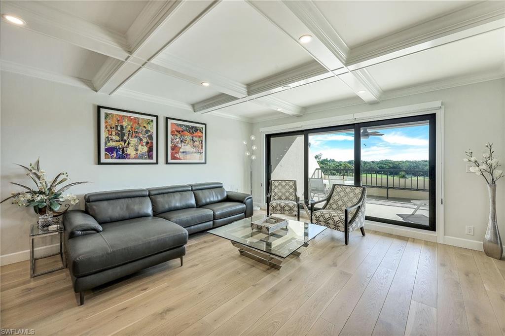 6300 Pelican Bay BLVD # 405 Unit: A-405