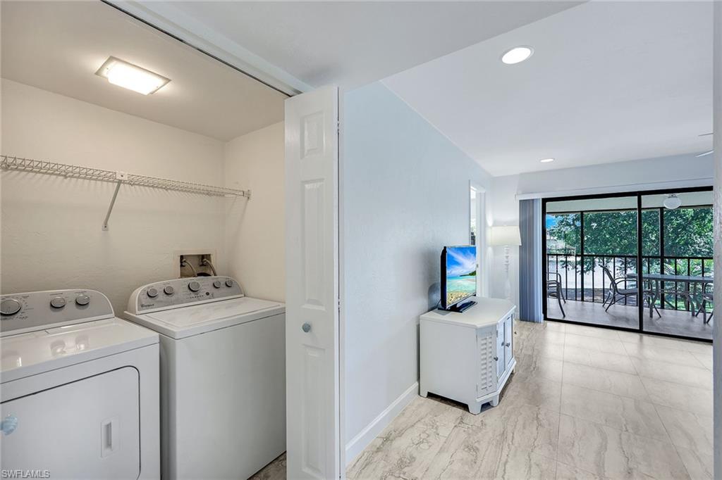 528 Retreat DR # 203