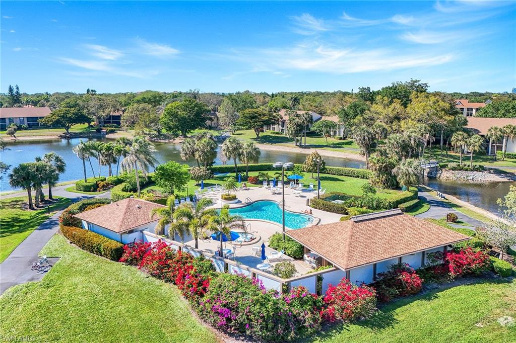 528 Retreat DR # 203