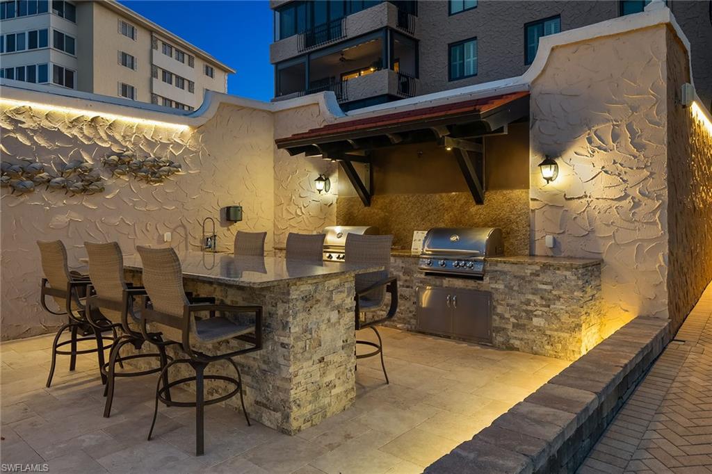 3430 Gulf Shore BLVD N # 4I