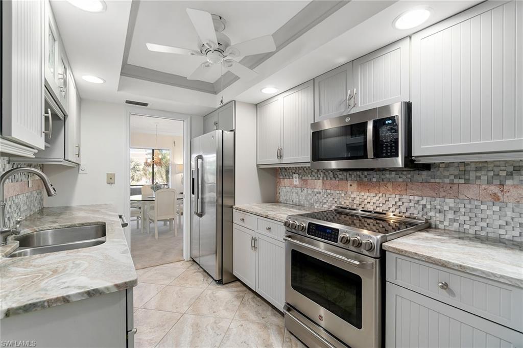 3430 Gulf Shore BLVD N # 4I