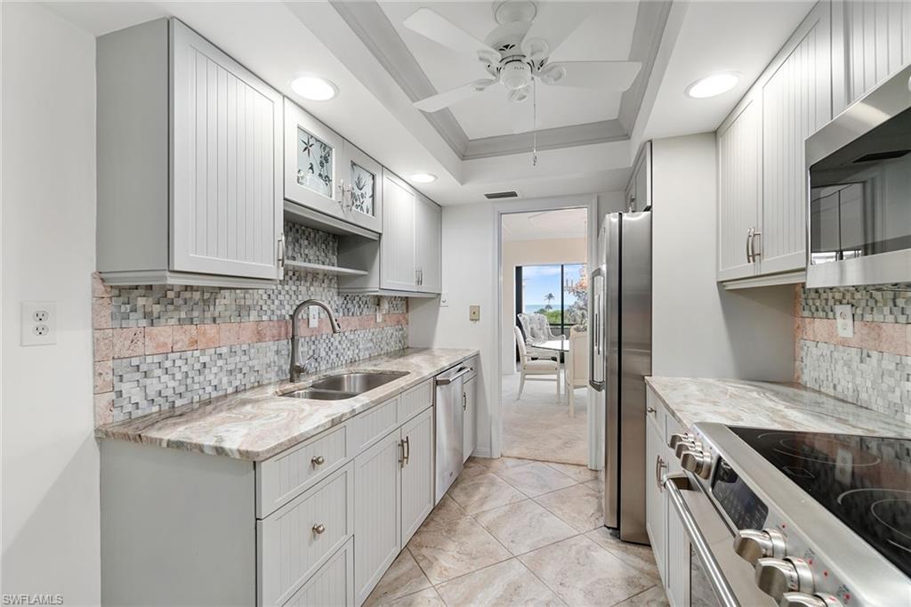 3430 Gulf Shore BLVD N # 4I