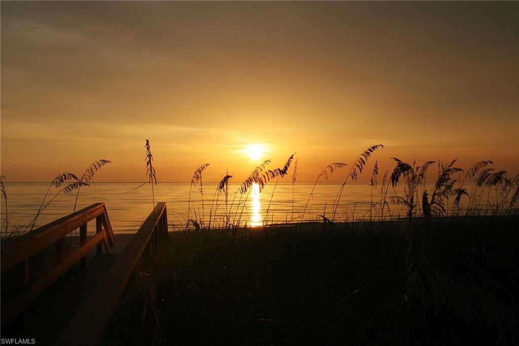 3430 Gulf Shore BLVD N # 4I