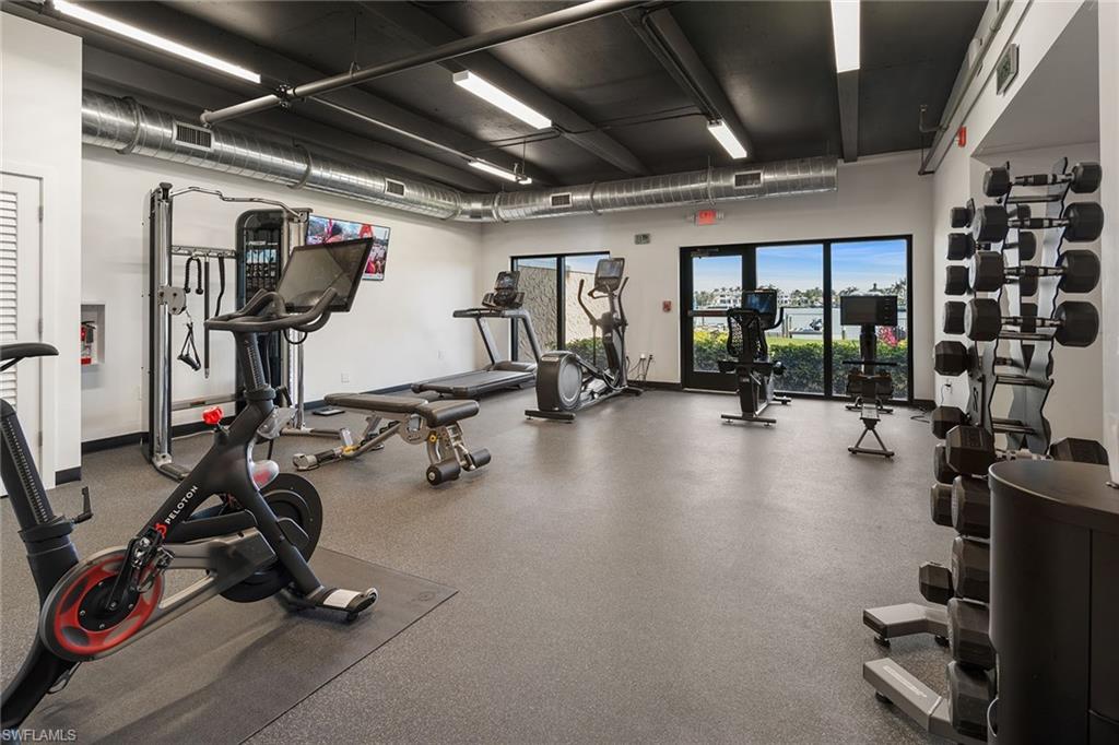 3430 Gulf Shore BLVD N # 4I