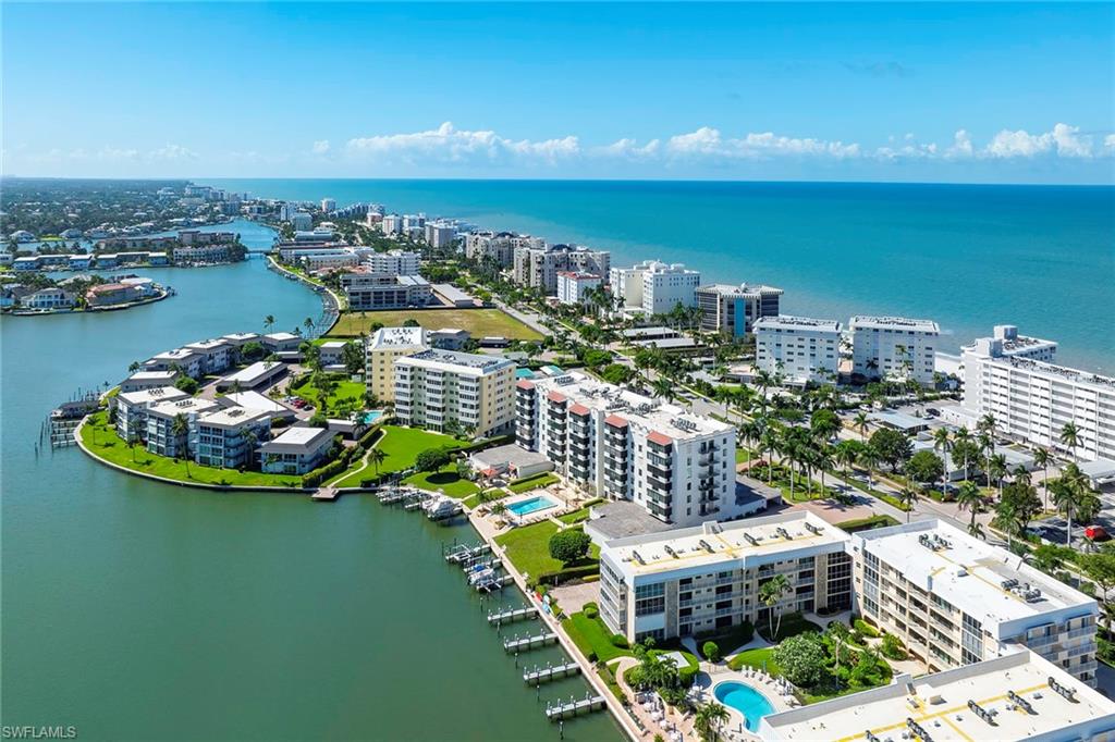 3430 Gulf Shore BLVD N # 4I