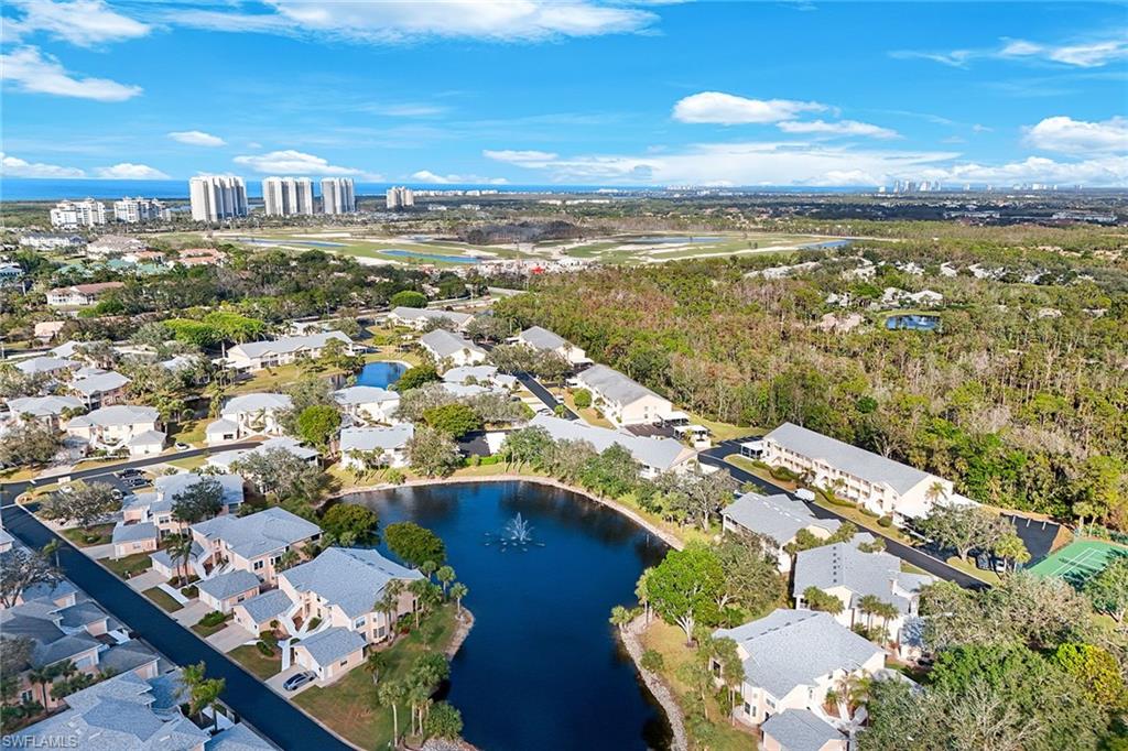 752 Wiggins Lake DR # 202