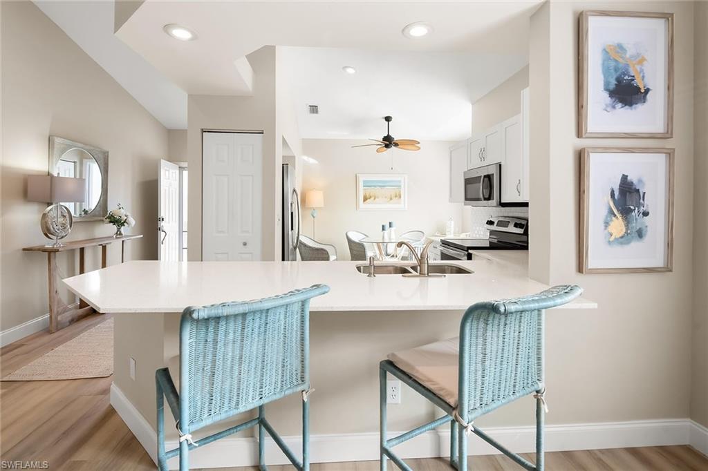 675 Wiggins Lake DR # 201