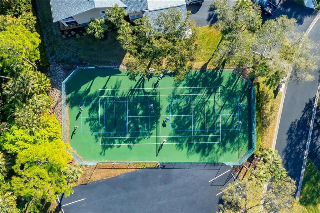 675 Wiggins Lake DR # 201