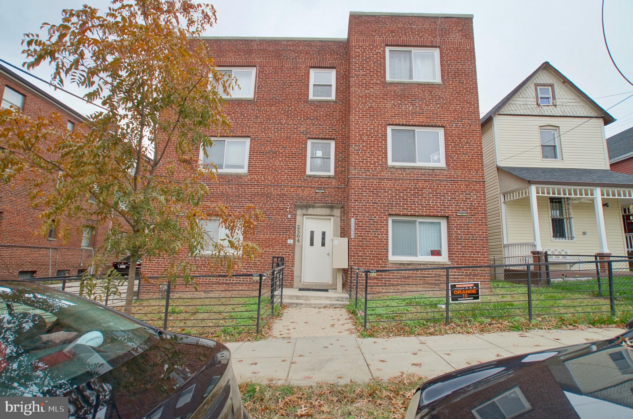 2504 22ND STREET NE Unit: 1