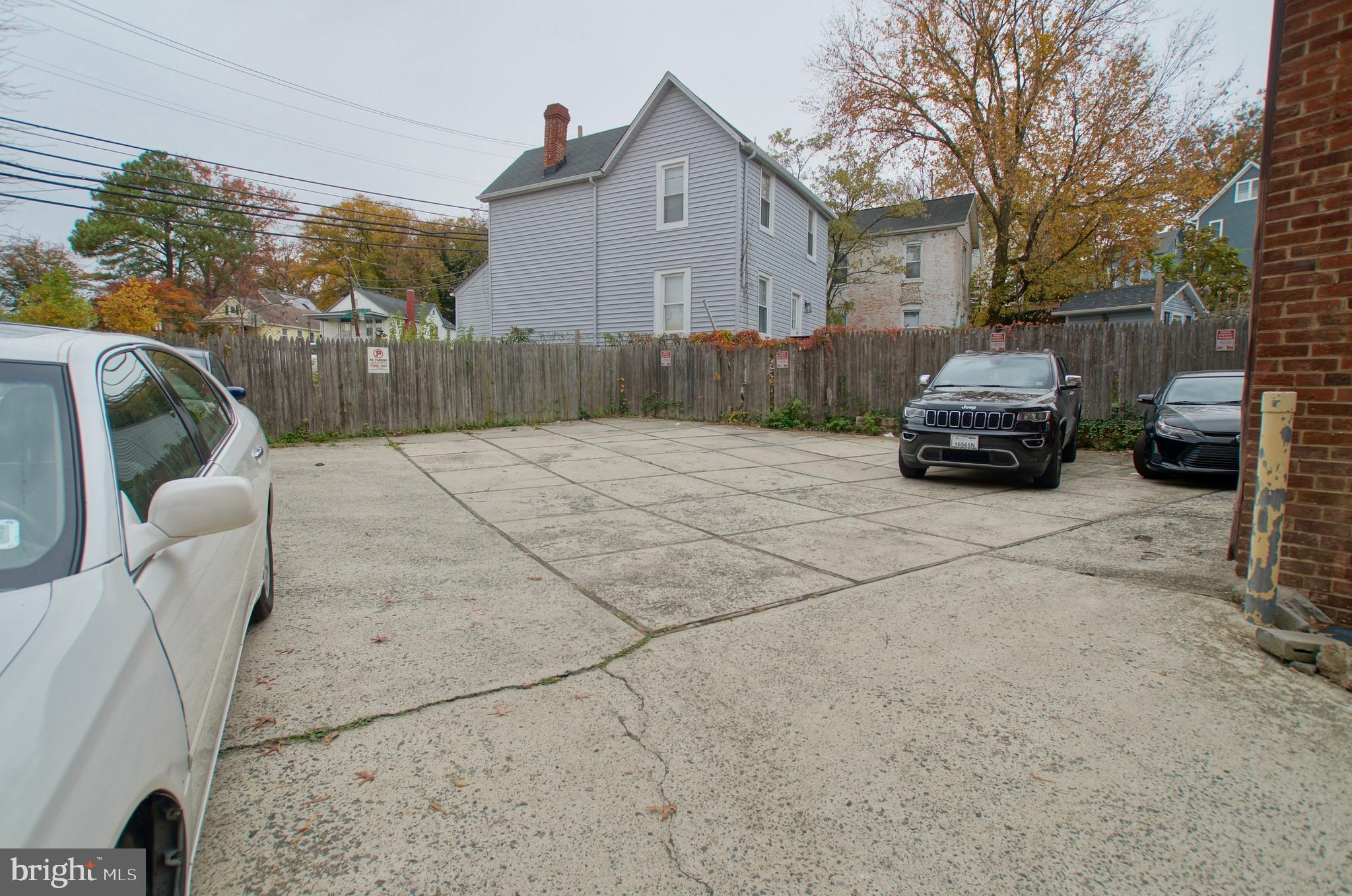 2504 22ND STREET NE Unit: 1