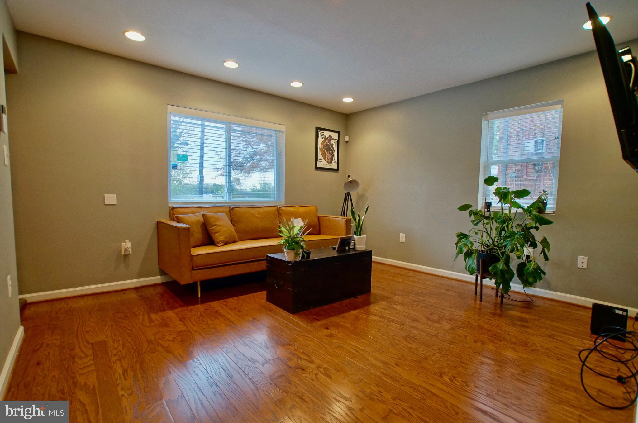 2504 22ND STREET NE Unit: 1