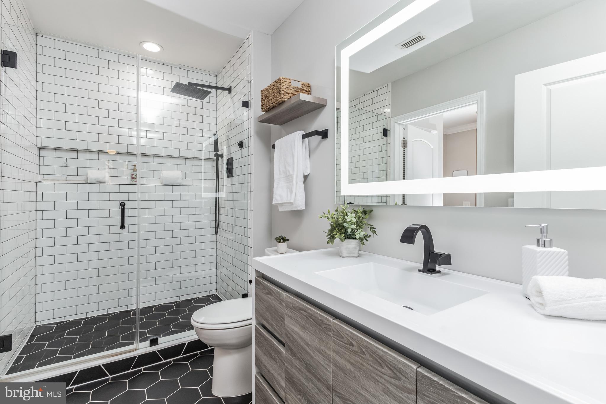 1391 PENNSYLVANIA AVENUE SE Unit: M02