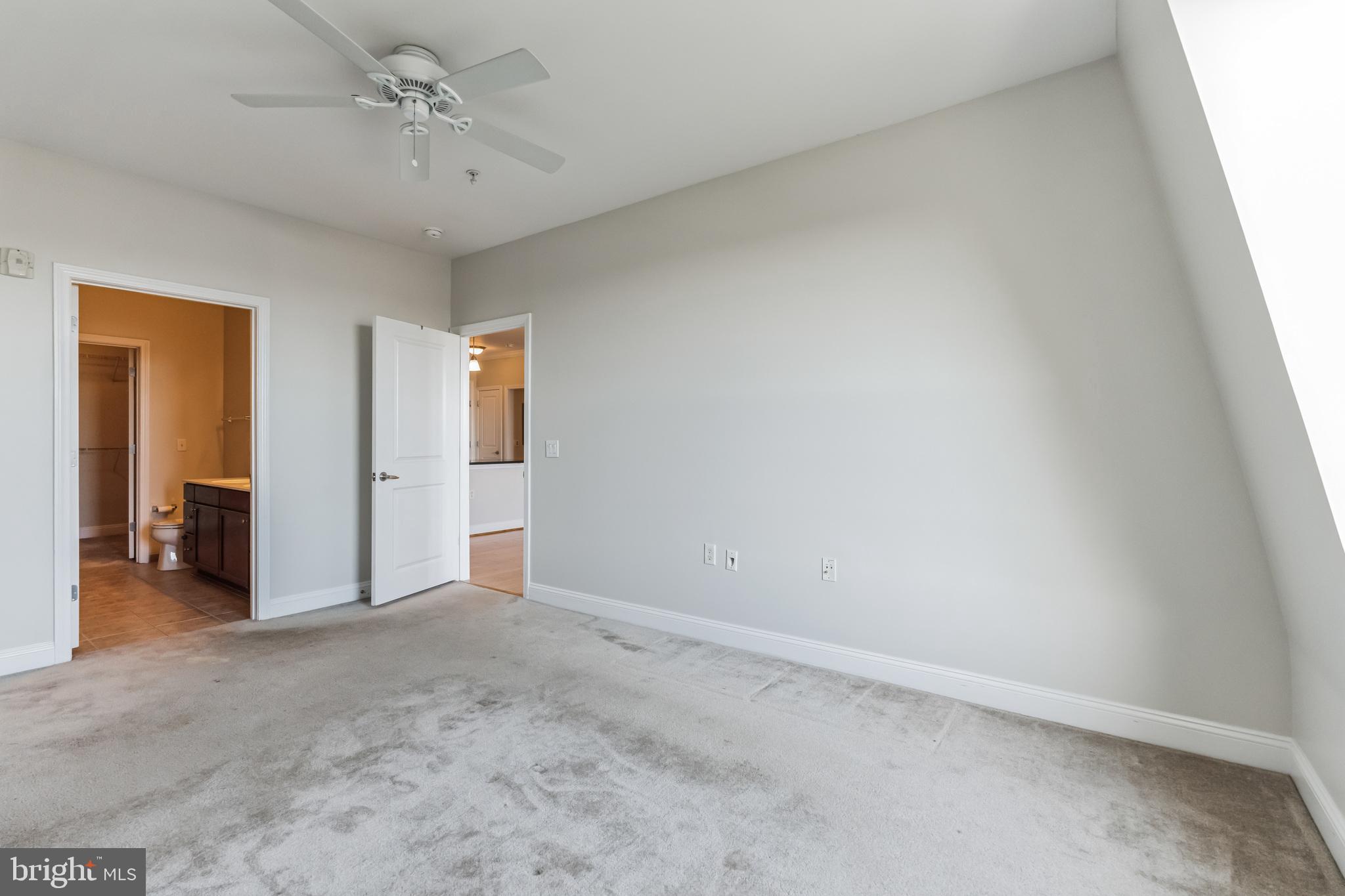 1391 Pennsylvania Ave SE #545