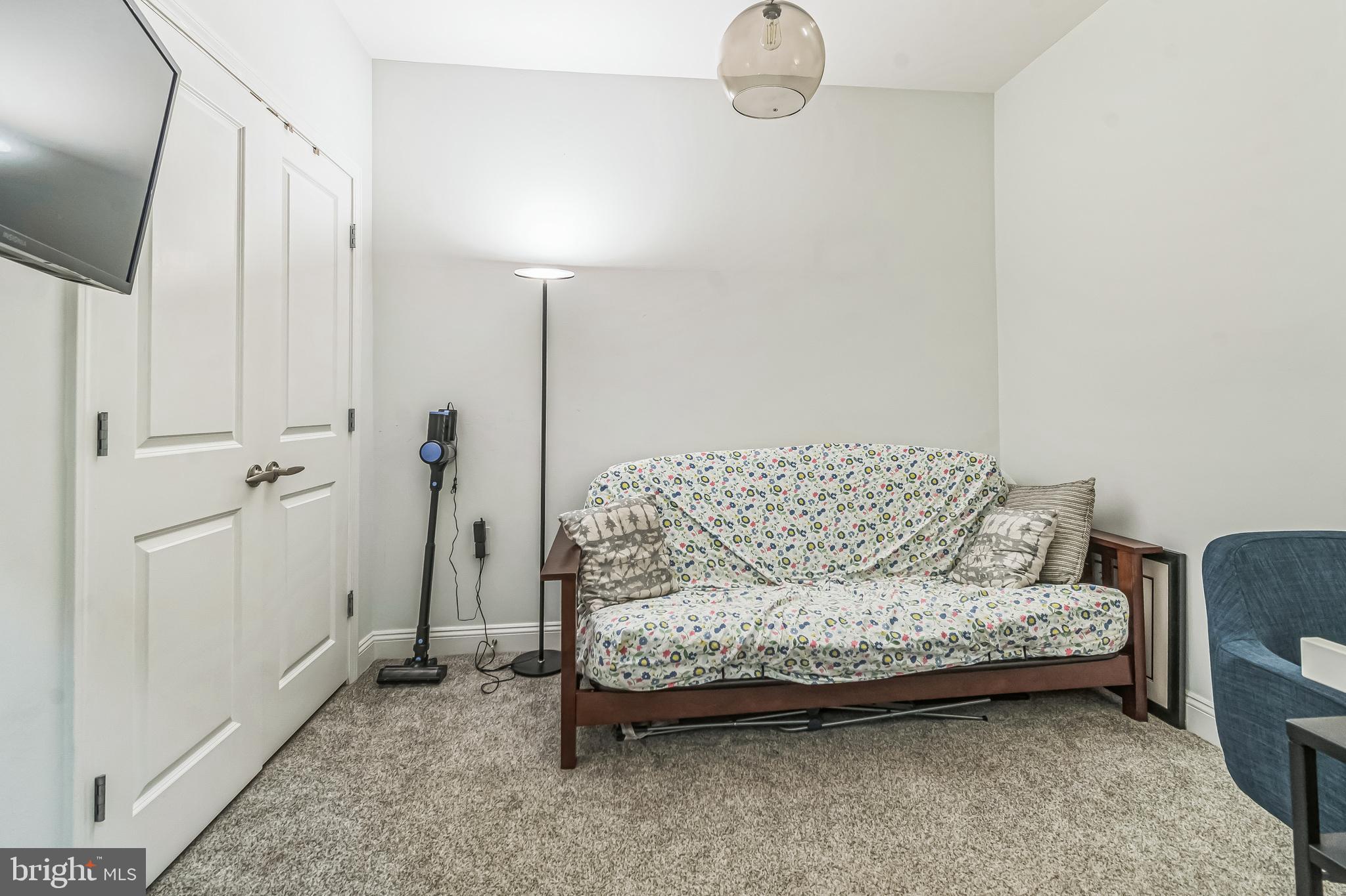 1391 PENNSYLVANIA AVE SE #325