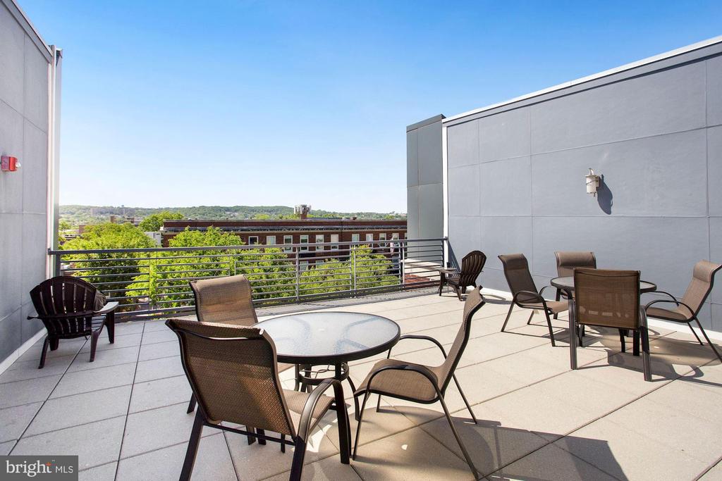 1391 PENNSYLVANIA AVE SE #325