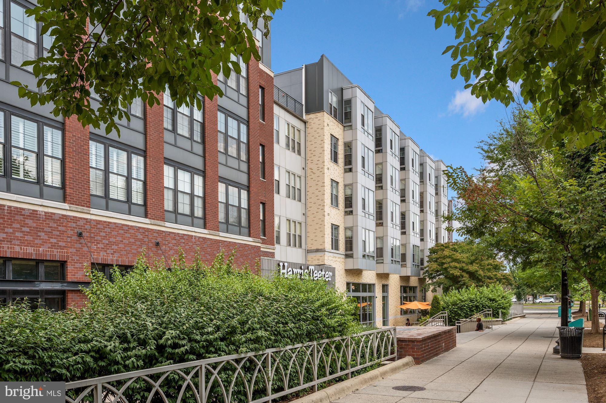 1391 PENNSYLVANIA AVE SE #325