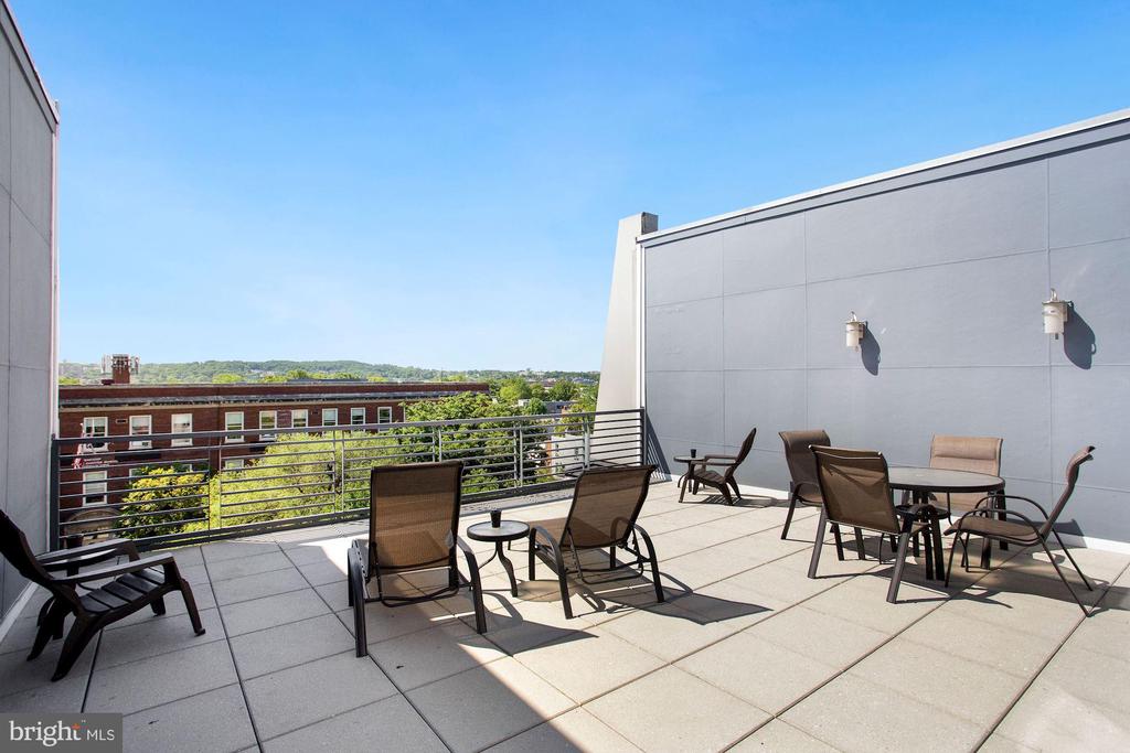 1391 PENNSYLVANIA AVE SE #325