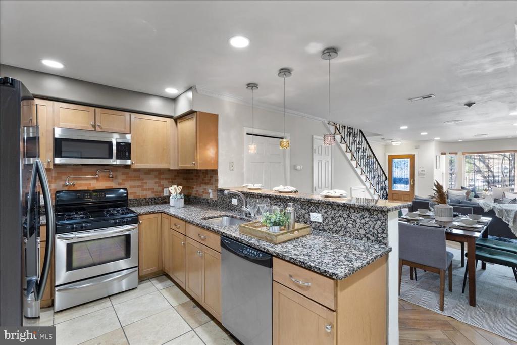 2505 N Capitol St NE