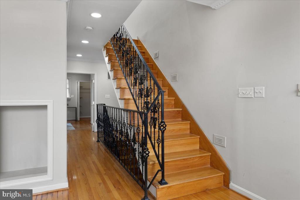2505 N Capitol St NE