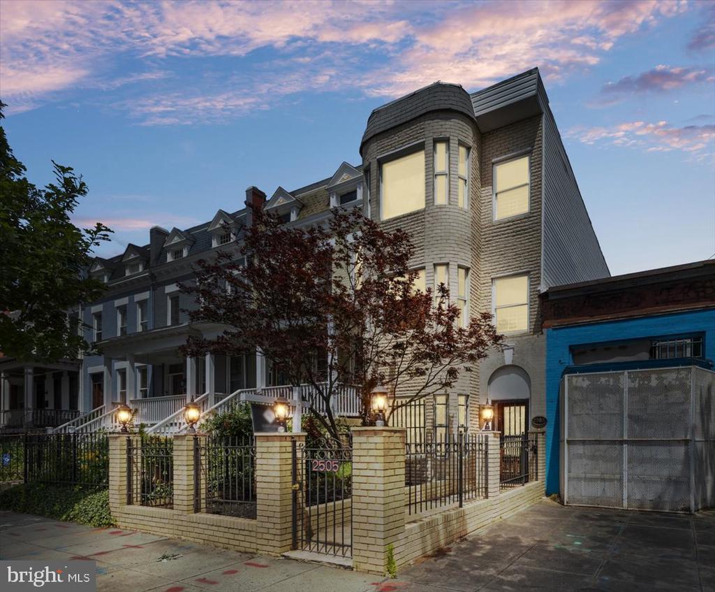 2505 N Capitol St NE
