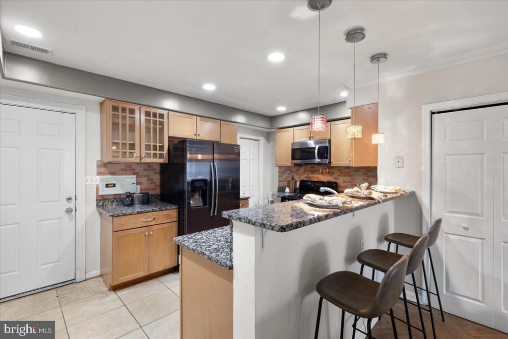 2505 N Capitol St NE