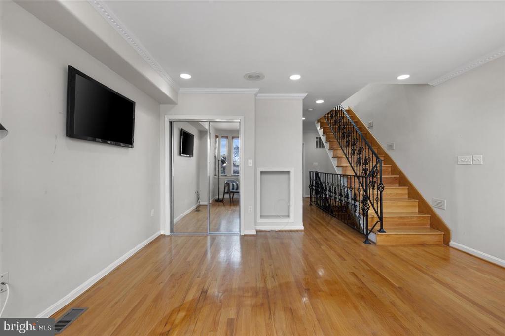 2505 N Capitol St NE