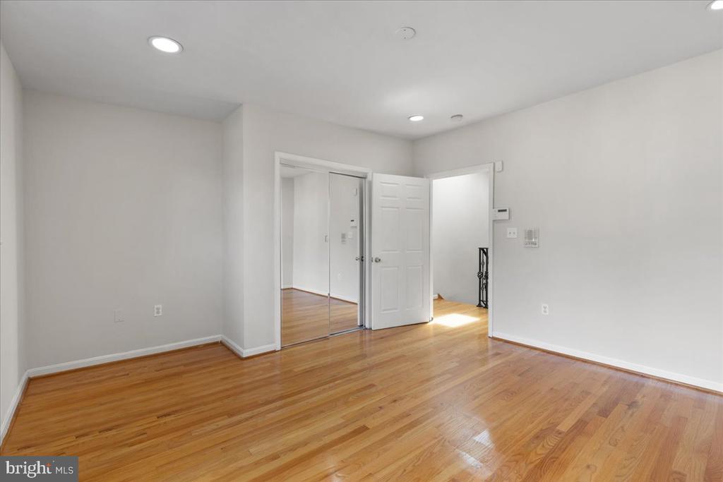 2505 N Capitol St NE