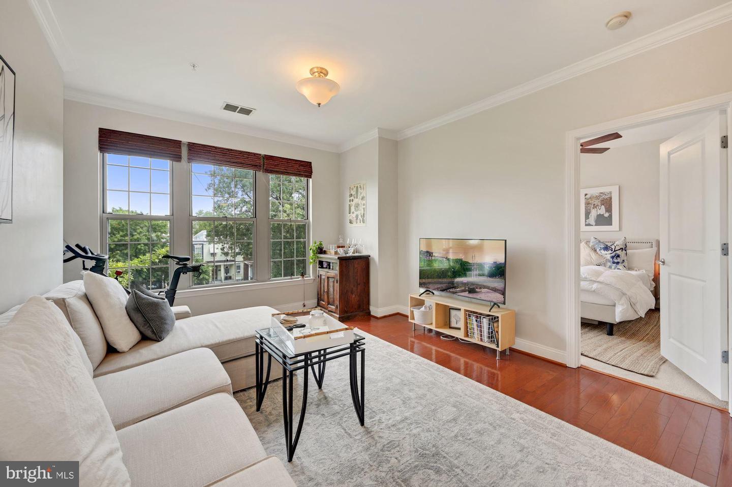 1391 PENNSYLVANIA AVE SE #341
