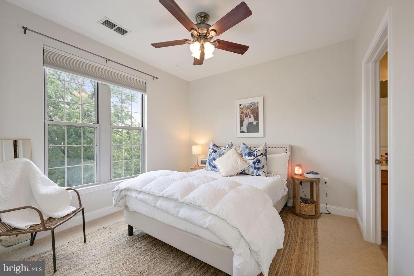 1391 PENNSYLVANIA AVE SE #341