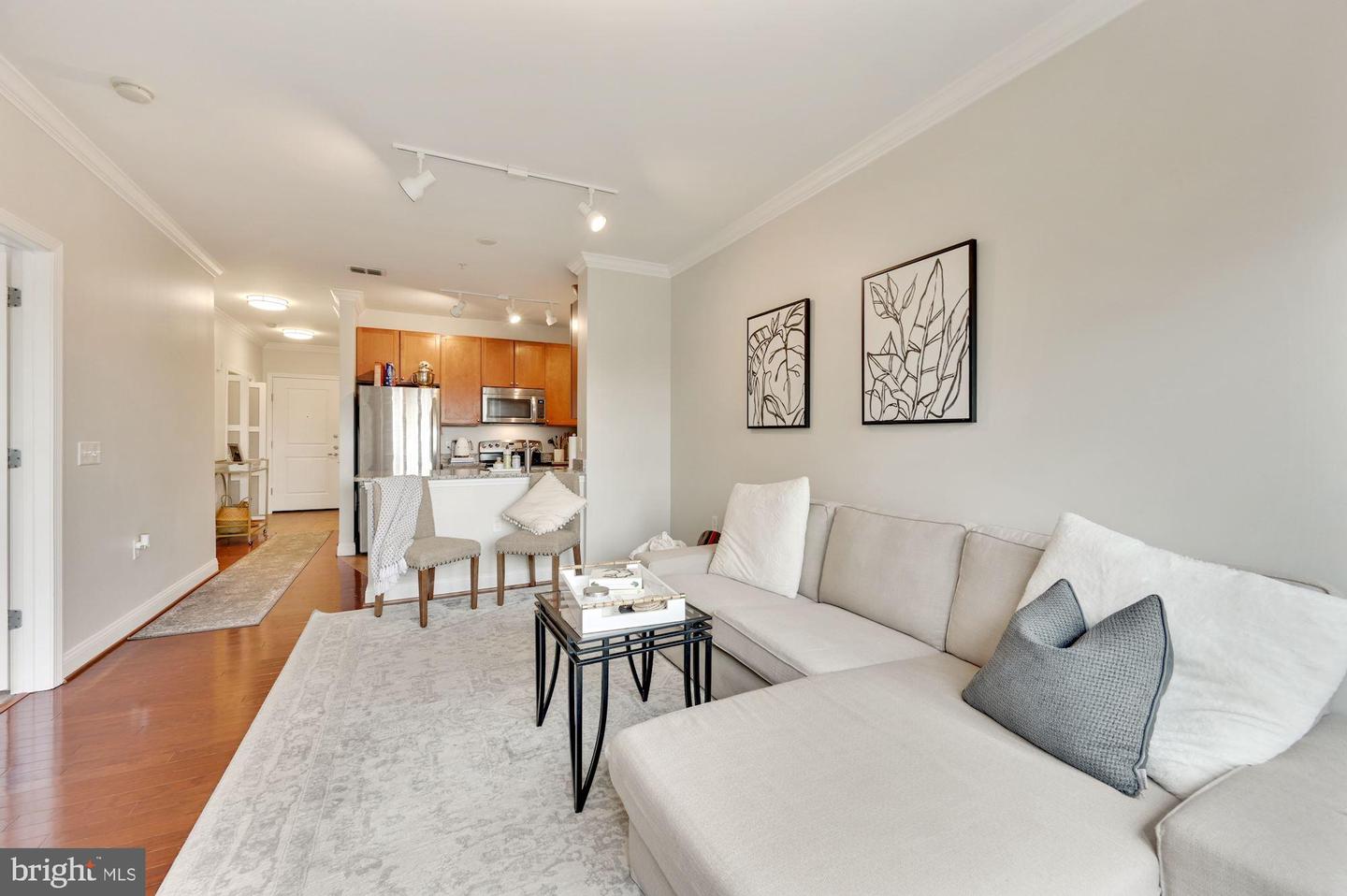 1391 PENNSYLVANIA AVE SE #341