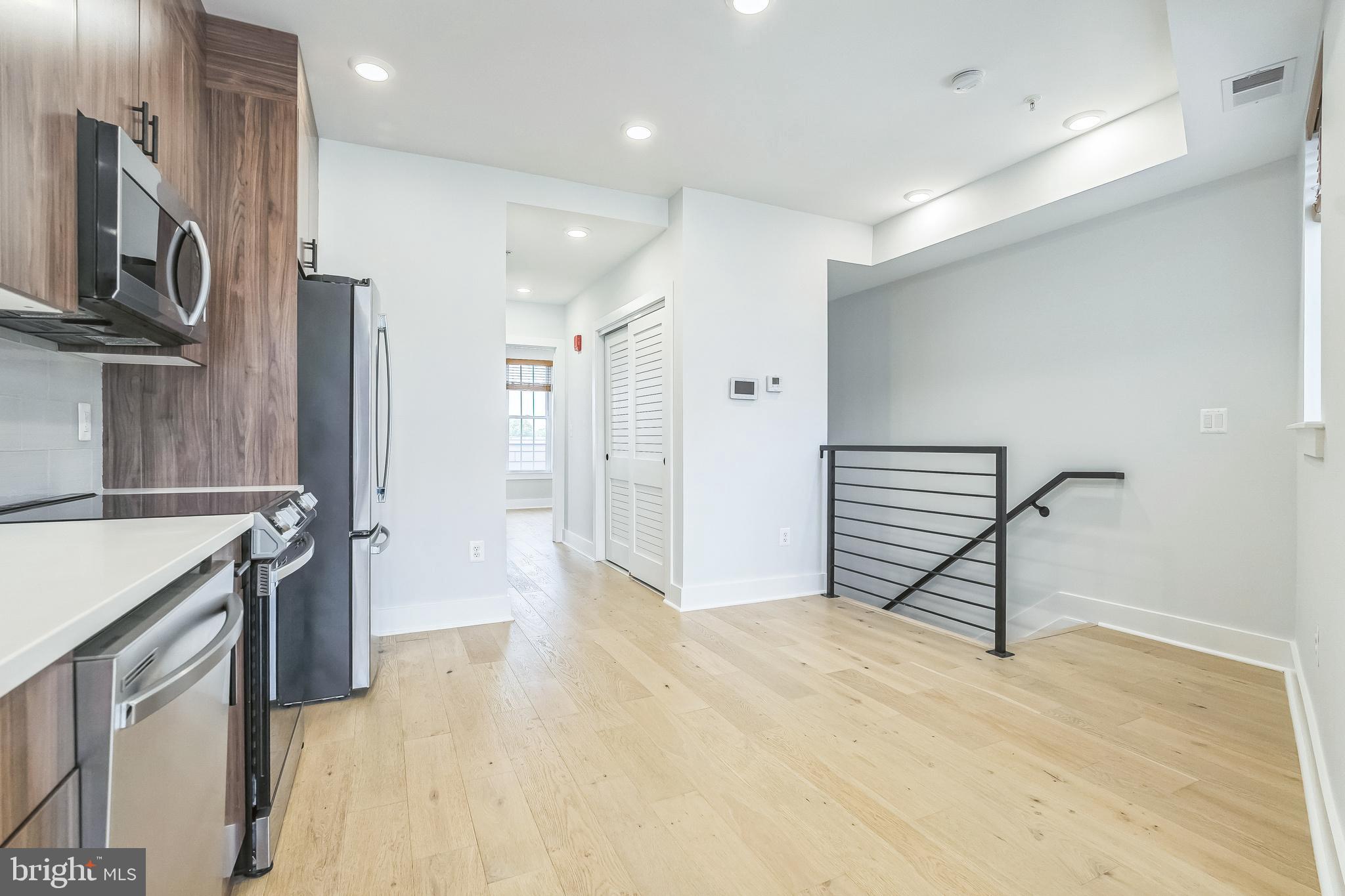 235 Florida Ave NW #5
