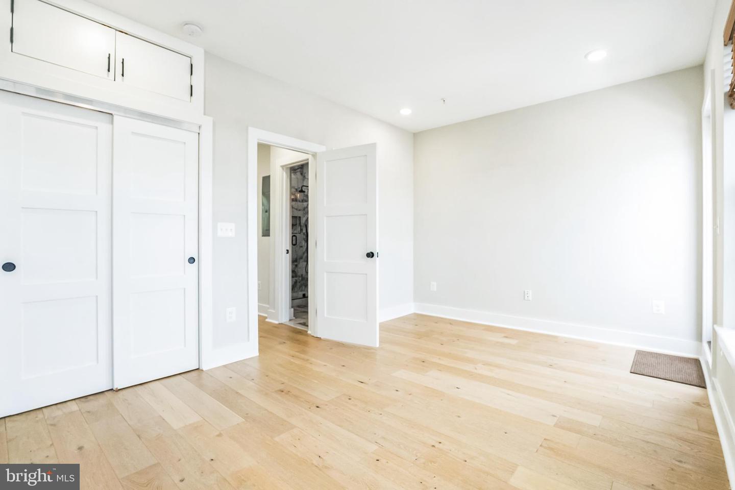 235 Florida Ave NW #5