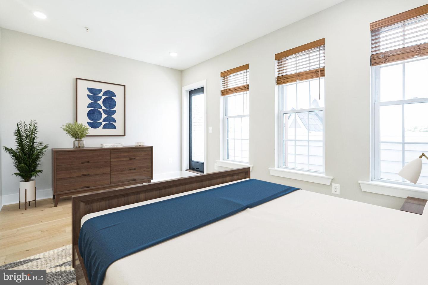 235 FLORIDA AVE NW #5