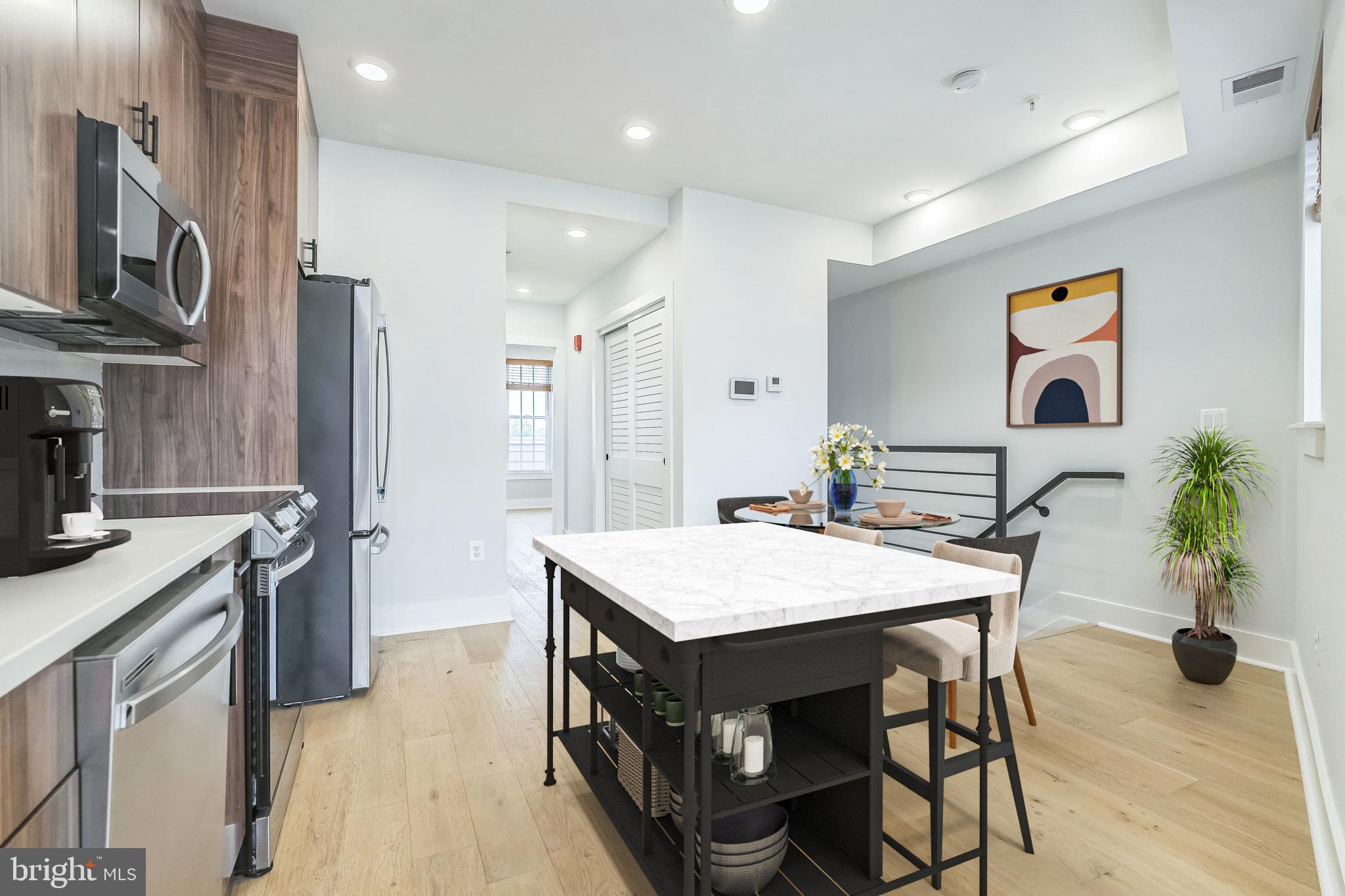 235 FLORIDA AVE NW #5